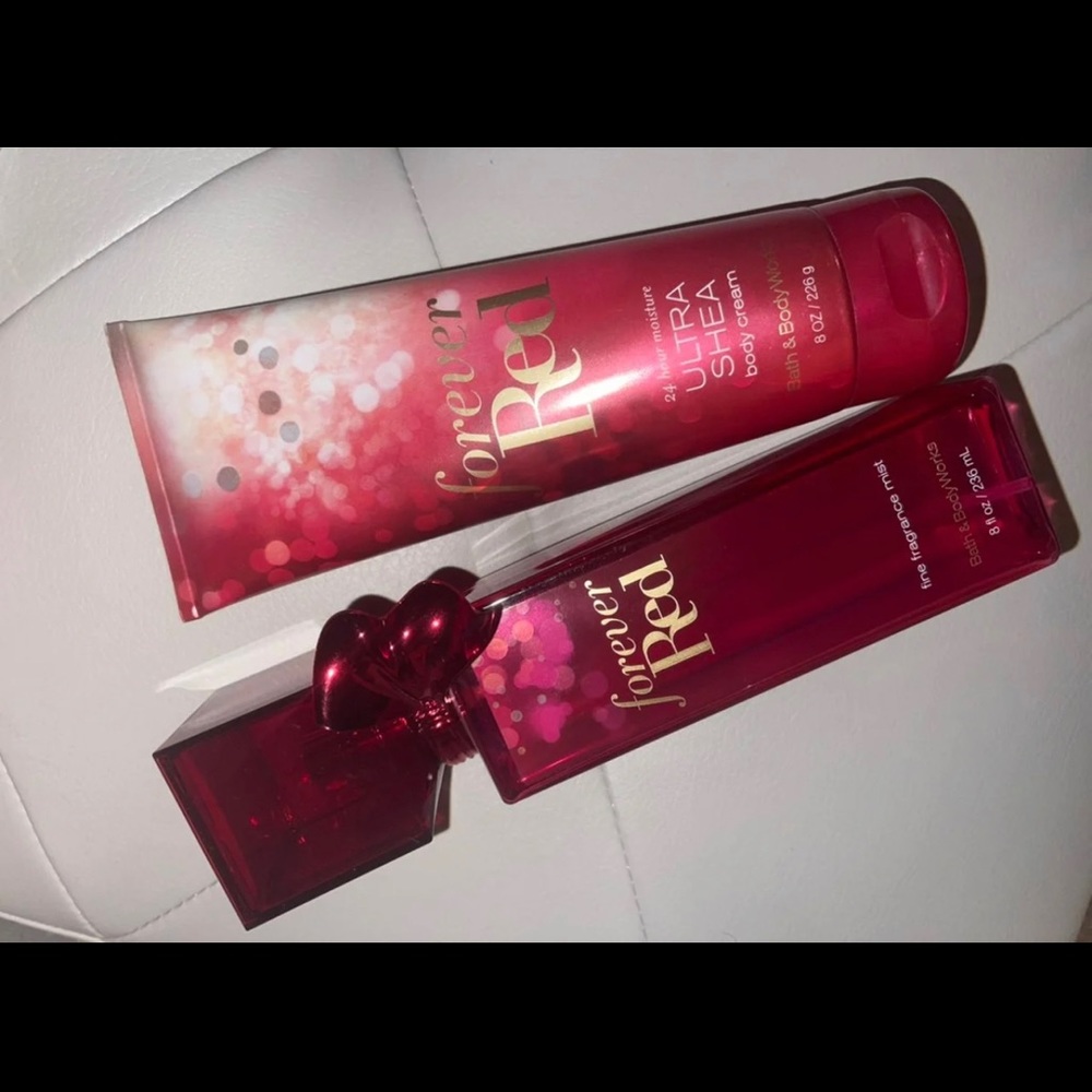 Forever Red Bath&Body Works Set